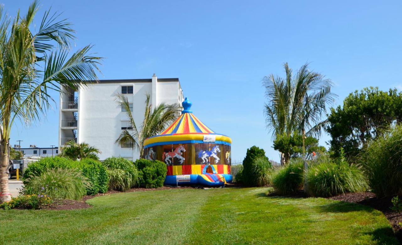 Carousel Resort Hotel And Condominiums Ocean City Exterior photo